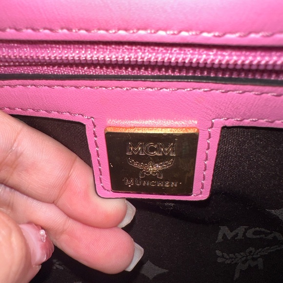 MCM PINK BACKPACK GIVEAWAY SALE - Picture 11 of 15